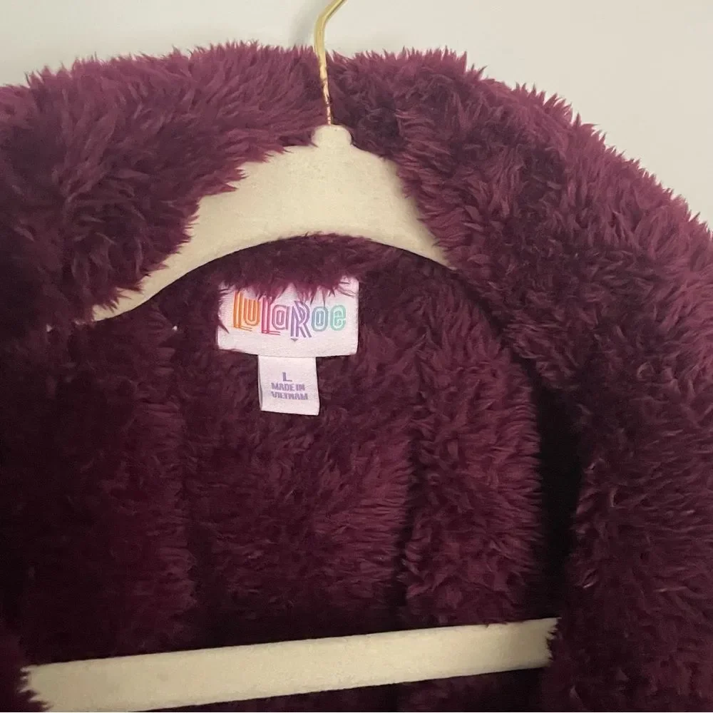 Lularoe Nancy plush oversized half zip (L) - Picture 3 of 4